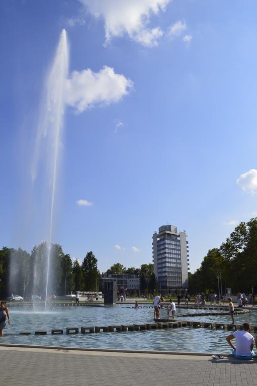 Hotel Nagyerdo Дебрецен Екстер'єр фото