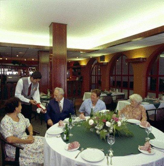 Hotel Nagyerdo Дебрецен Екстер'єр фото